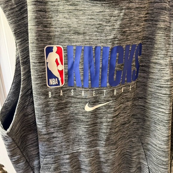 Nike NBA Washington Wizards Team Issue Warm Up Hooded Vest - 2XL-TALL. TEAM - Picture 2 of 6